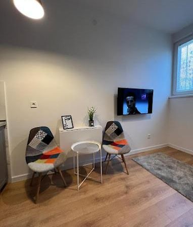 Micro 5 Luxury Apartment Zagabria Esterno foto